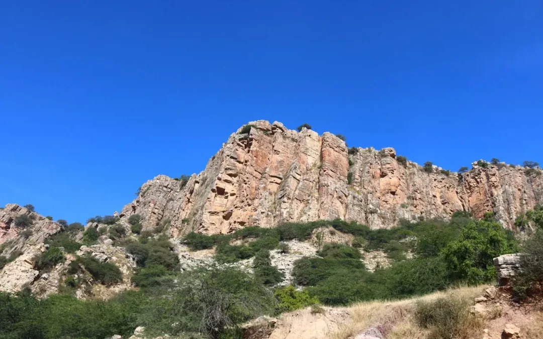 Hollow Mt